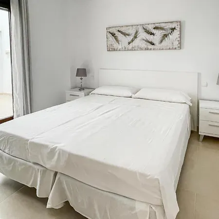 Nice In With Kitchen Apartment